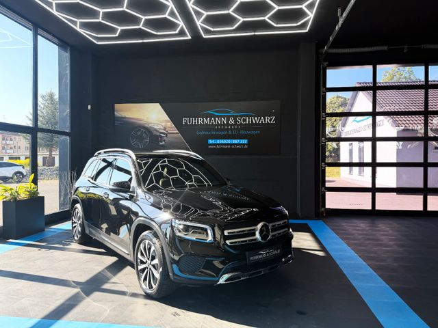 MERCEDES-BENZ GLB250 4Mat8G Progressive+Pano+Mulibeam+Rfkm.
