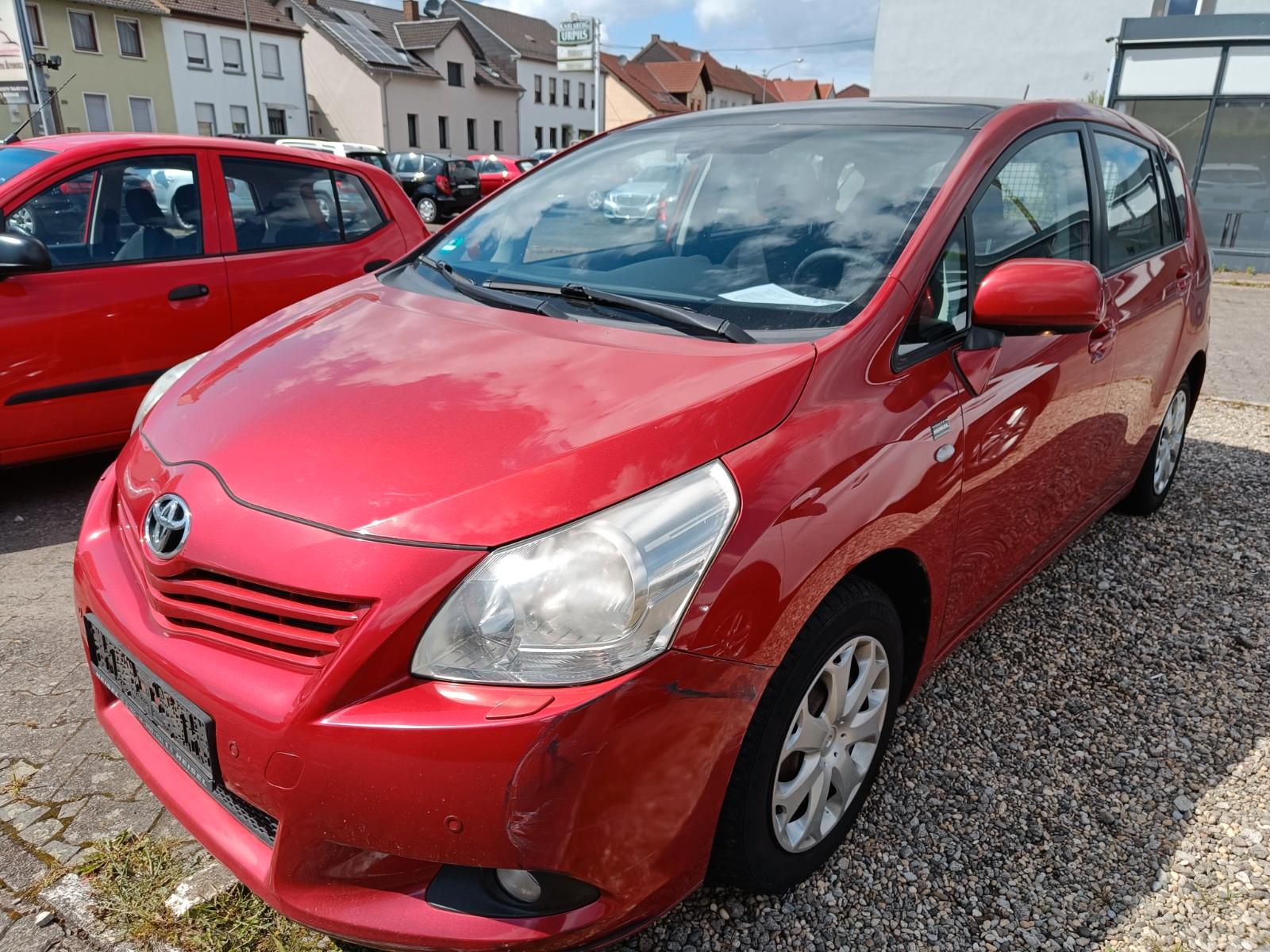 Toyota Verso Executive