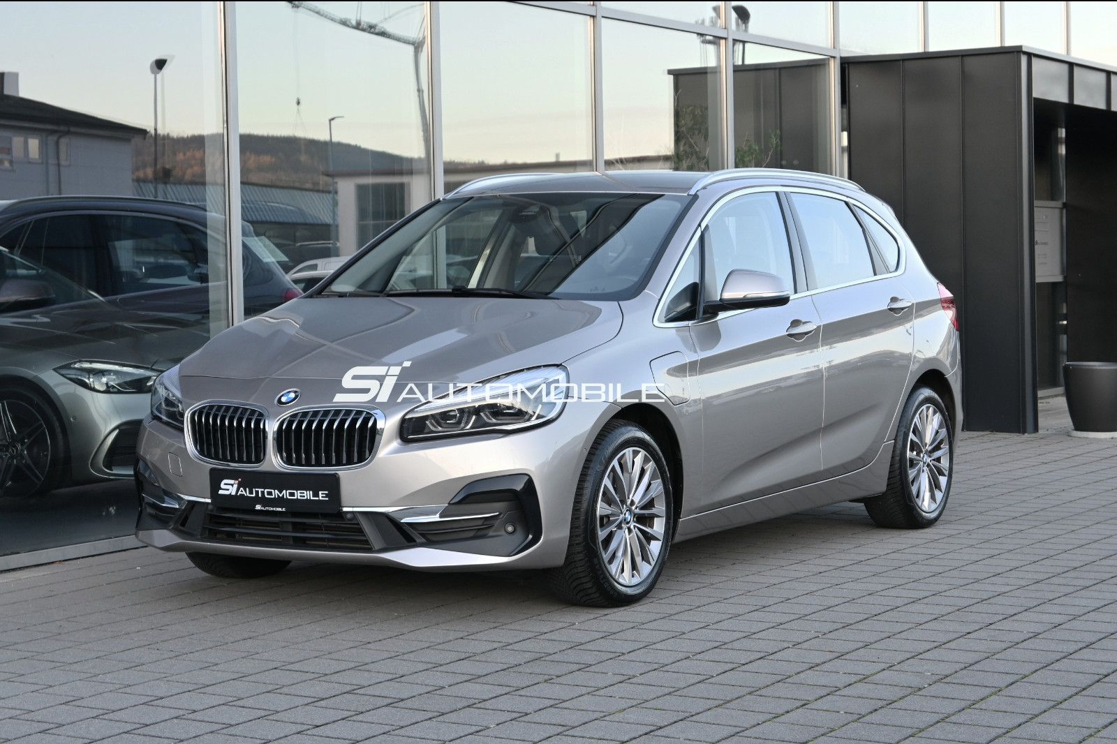 Fahrzeugabbildung BMW 225xe Active Tourer iPerform. Luxury Line °ACC°