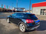 Mercedes-Benz GLA 180 Urban Urban - Mercedes-Benz GLA 180 Gebrauchtwagen