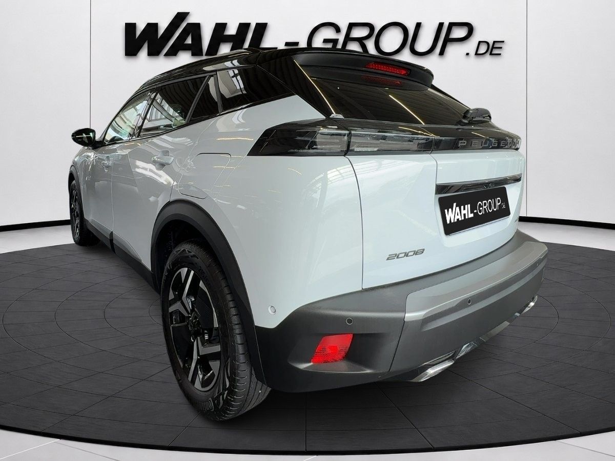 Peugeot 2008 1.2 Hybrid 136 GT imagem 2