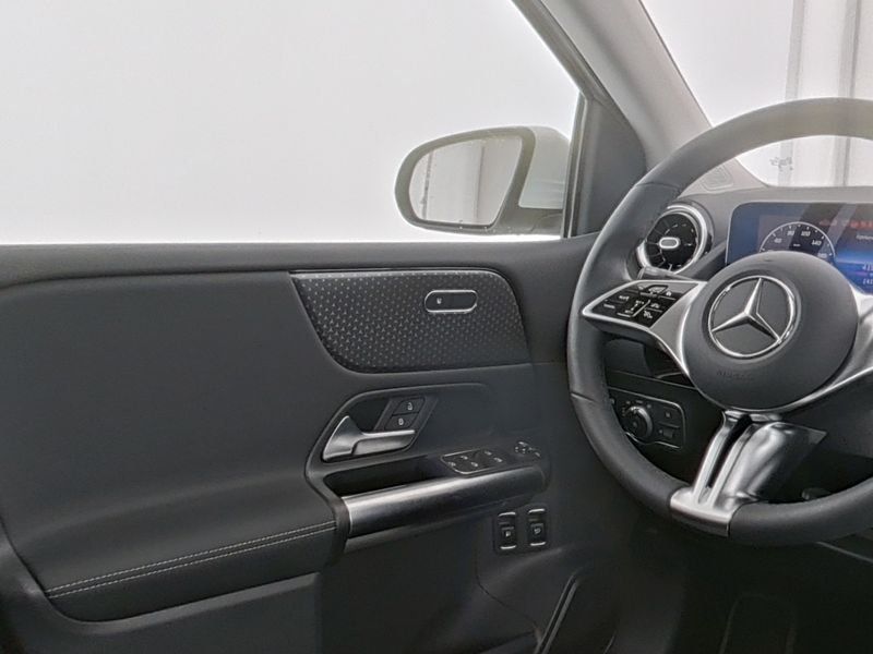 Fahrzeugabbildung Mercedes-Benz B 250 e Progressive*AHK*Totwink*11kW*LED*Kamera*