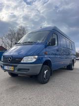 Mercedes-Benz Sprinter 4x4. 55.000 km - Mercedes-Benz Sprinter aus 2003: Van