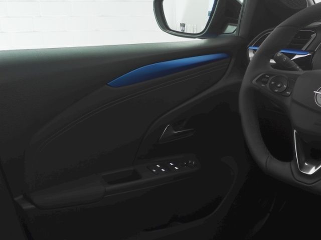 Corsa F FACELIFT YES+LED-LICHT+SITZHEIZUNG+LENKR
