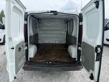 Renault Trafic - 9