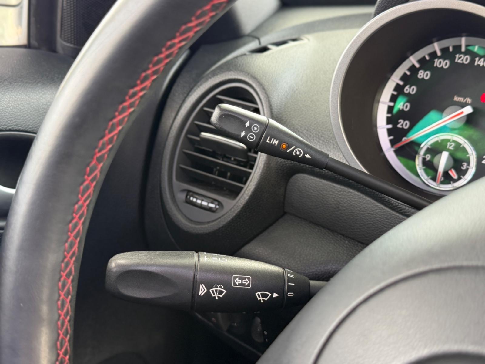 Mercedes-Benz SLK 300 2LOOK Edition V6 231 ch BVM / Harman Kardon / Cuir Nappa / Airscarf / Historique Mercedes