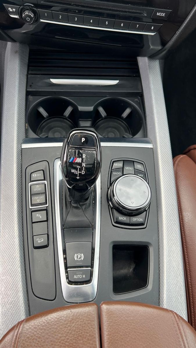 Fahrzeugabbildung BMW X5 M50d*RFK*XENON*PANO*H&K*NAVI*