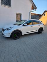 Kia Niro 1.6 GDI Hybrid Spirit Spirit - Kia Niro von privat