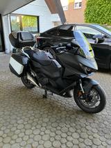 Honda Forza 750 - Honda Motorräder in Köln