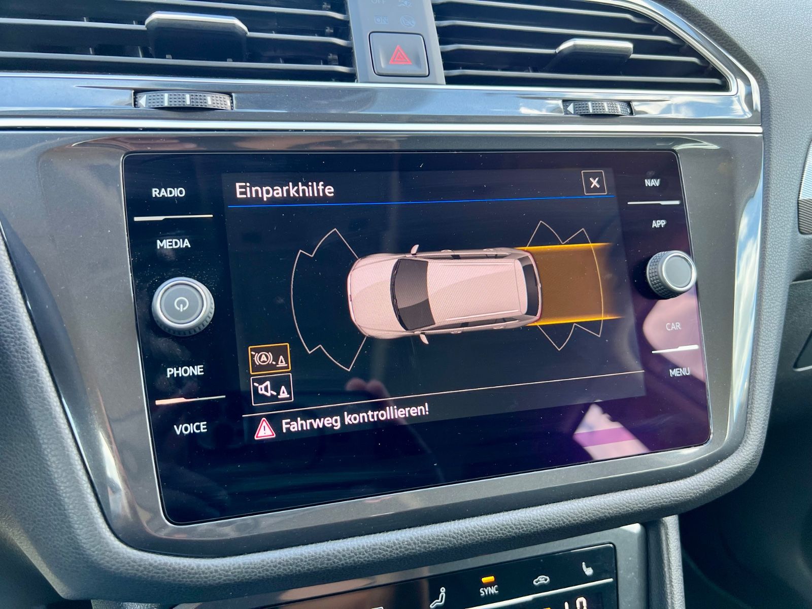 VW Tiguan Allspace Life 7-SITZE AAC NAVI GZJR