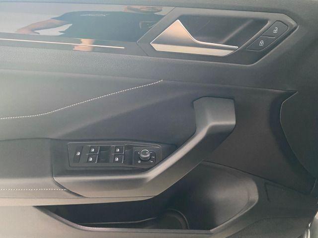 Volkswagen T-Roc R-Line 1.5 TSI NAVI+KLIMAAUTO+SHZ, миниатюра 13