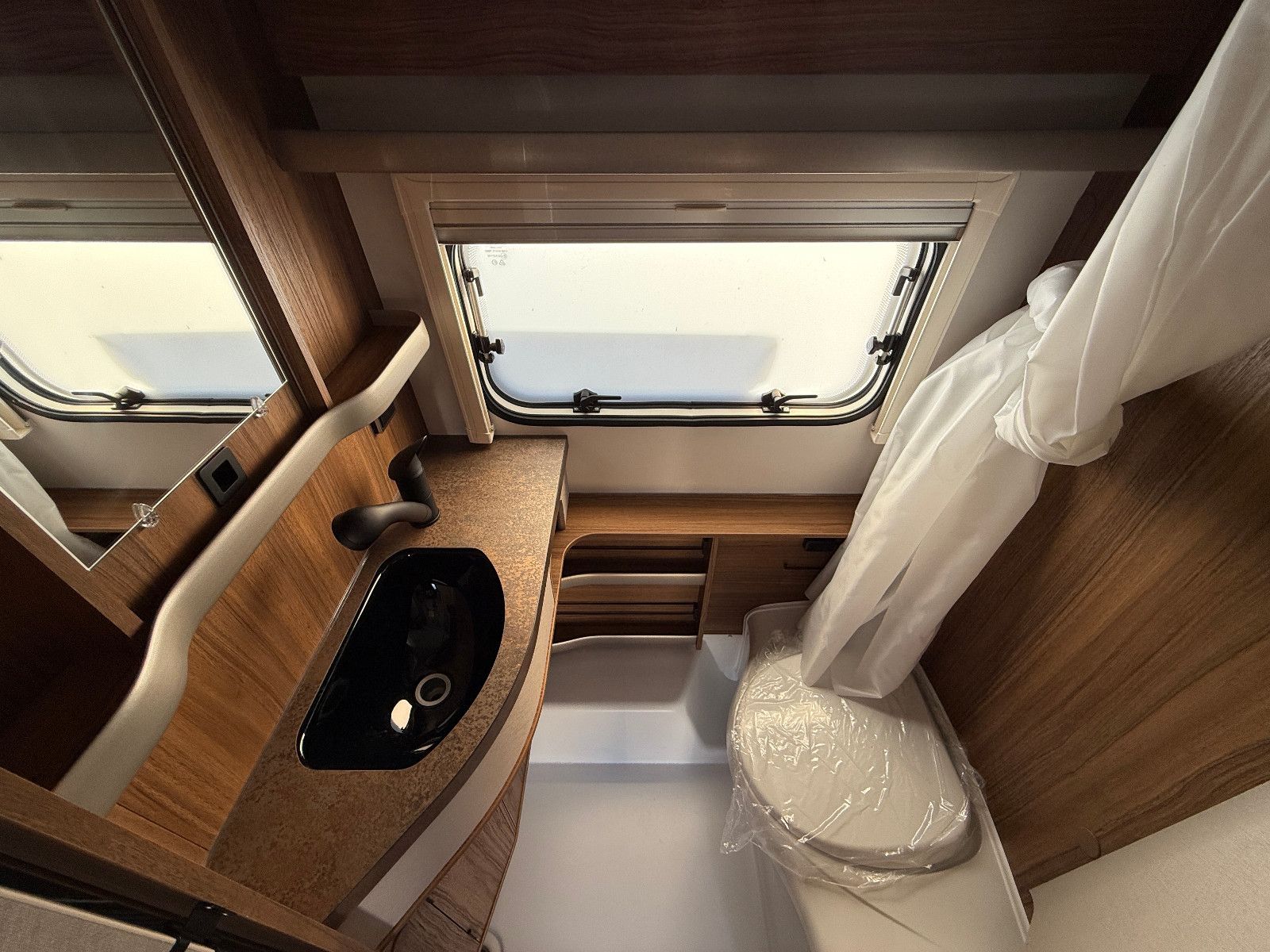 Fahrzeugabbildung HYMER / ERIBA / HYMERCAR Eriba Touring 530 -Legend - 5.849€ SPAREN