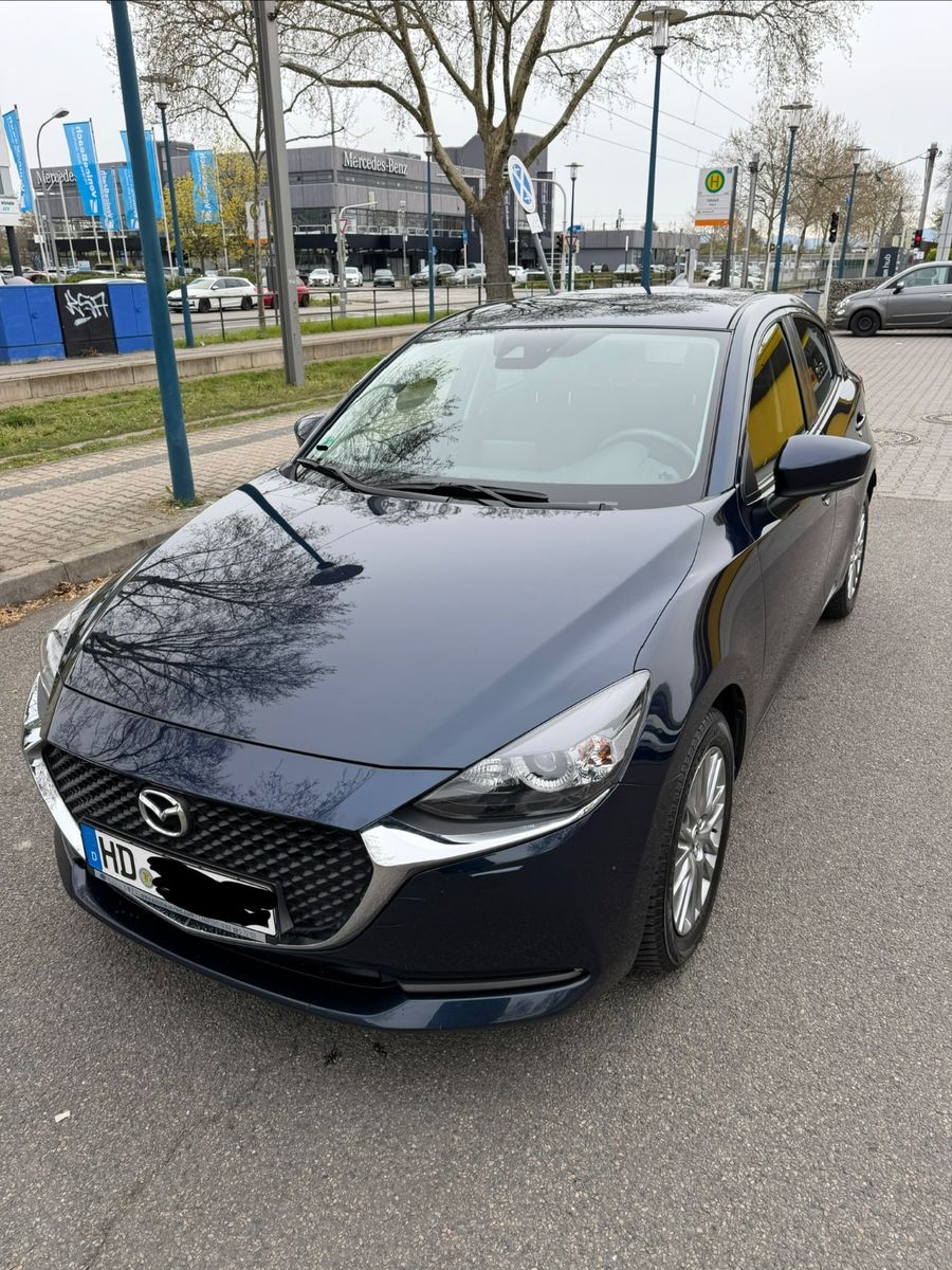 MAZDA 2