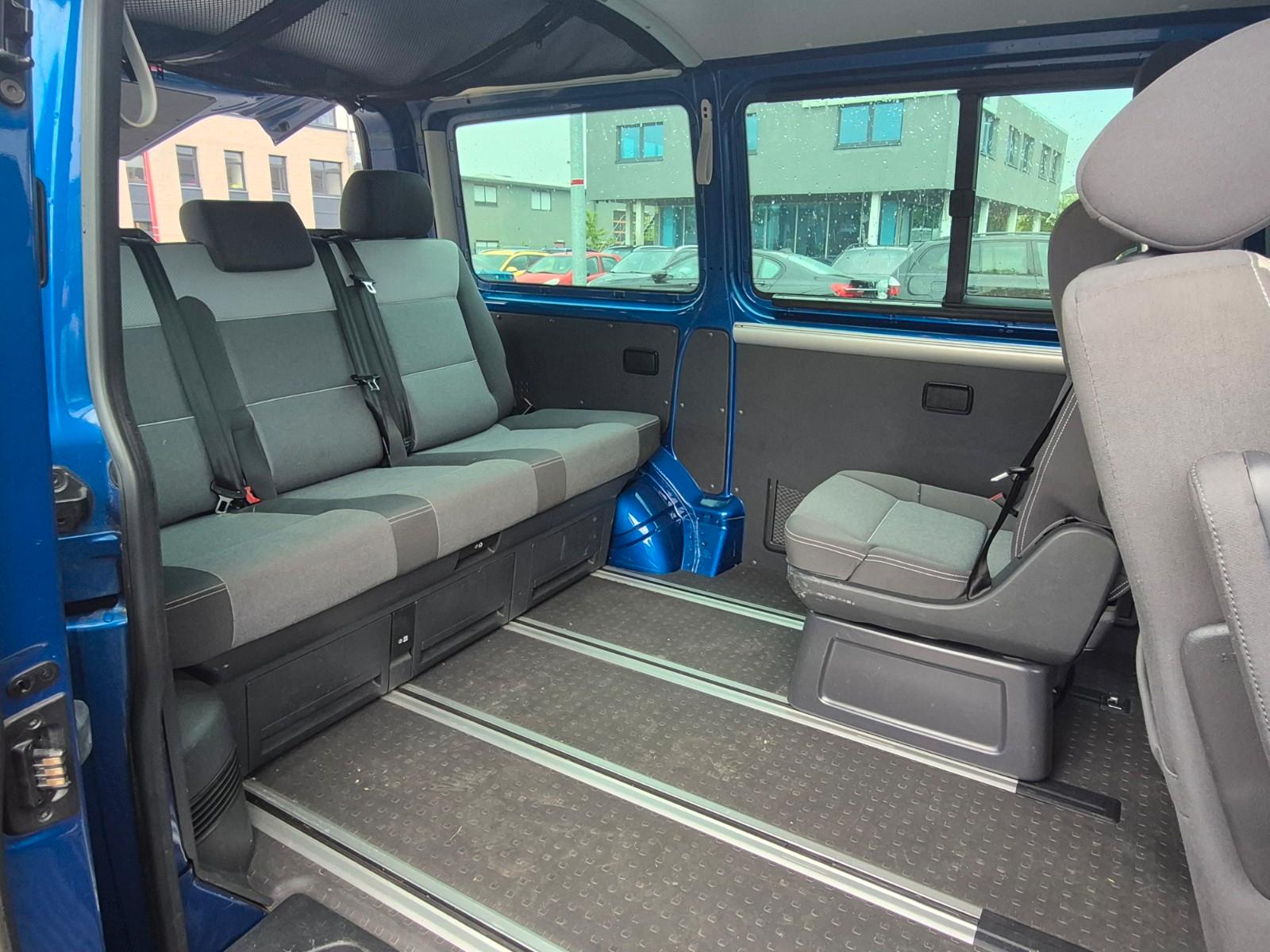 Volkswagen T5 Multivan  Bus 2.5 TDI AHK Klima