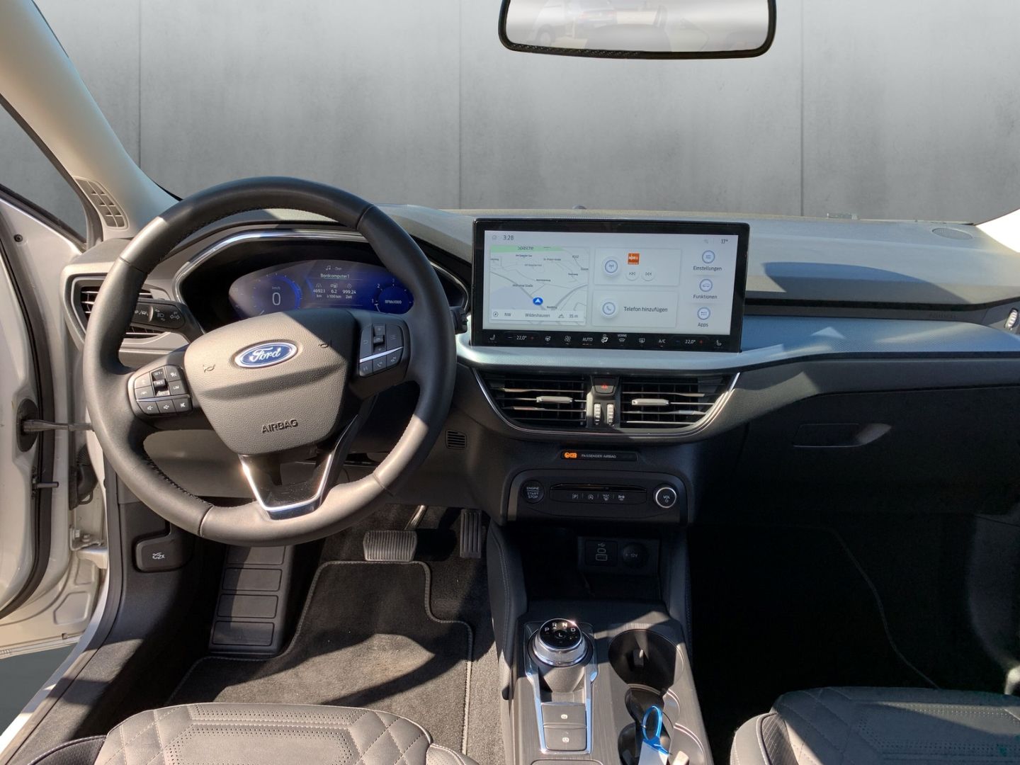 Fahrzeugabbildung Ford Focus Turnier Active X, Automatik, Lederausstatt