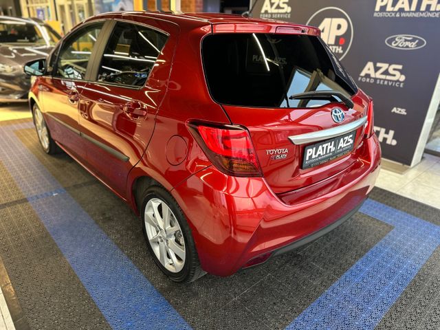 Toyota Yaris Club Hybrid *PANO*