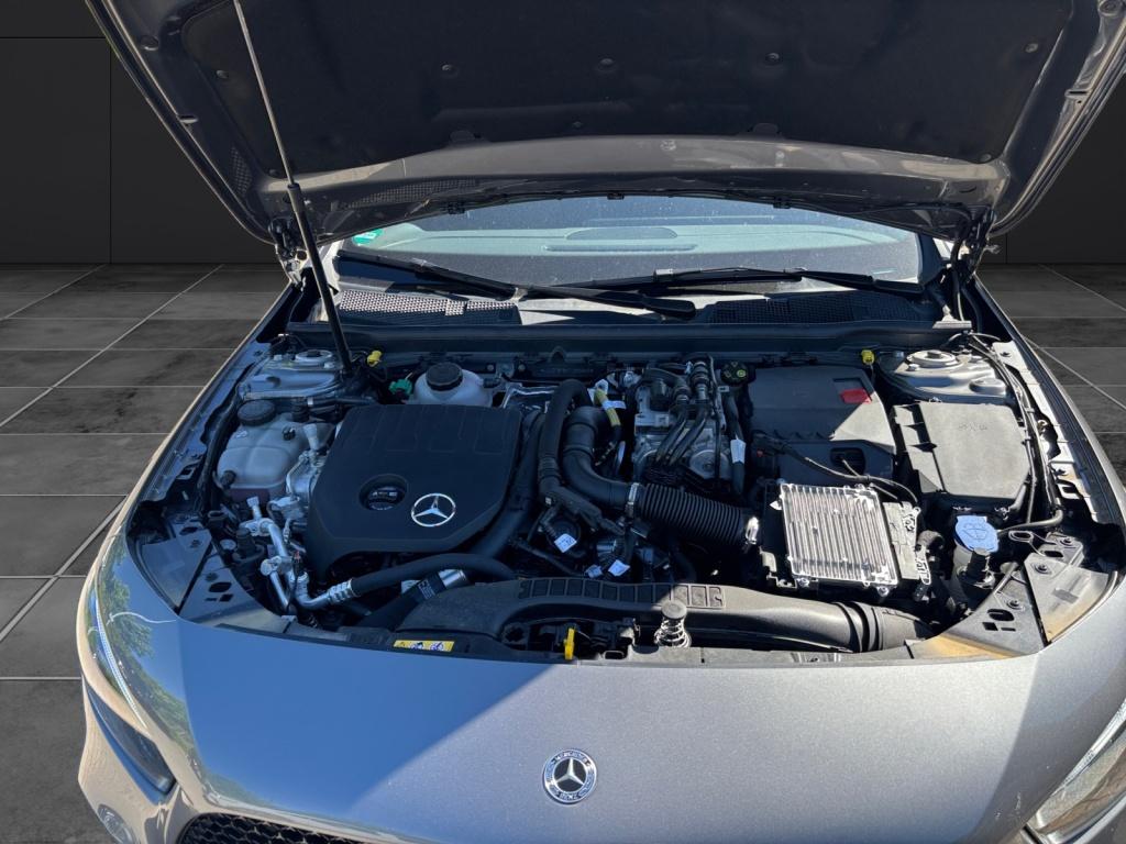 Mercedes-Benz A 250 e Kompaktlimousine Progressive Advanced