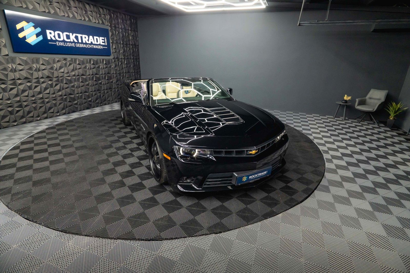 Fahrzeugabbildung Chevrolet Camaro 6.2 V8 | Deutsche EZ | Unfallfrei | Xenon