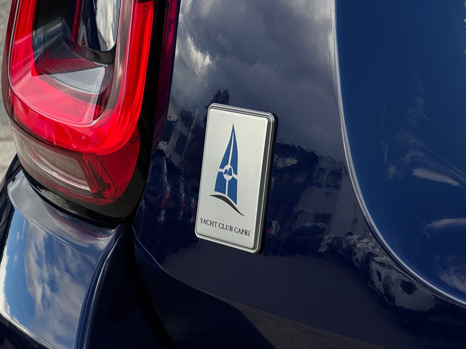 Fahrzeugabbildung Fiat 500X 1.3 FF Yacht Club Capri Faltdach CarPl. CAM