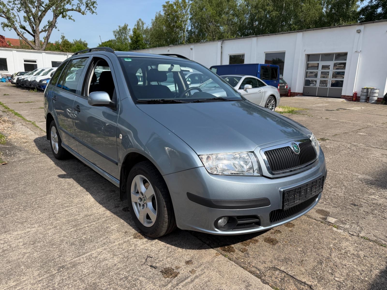 Skoda Fabia Combi 1.4, Scheckheft, 1. HAND, TÜV NEU