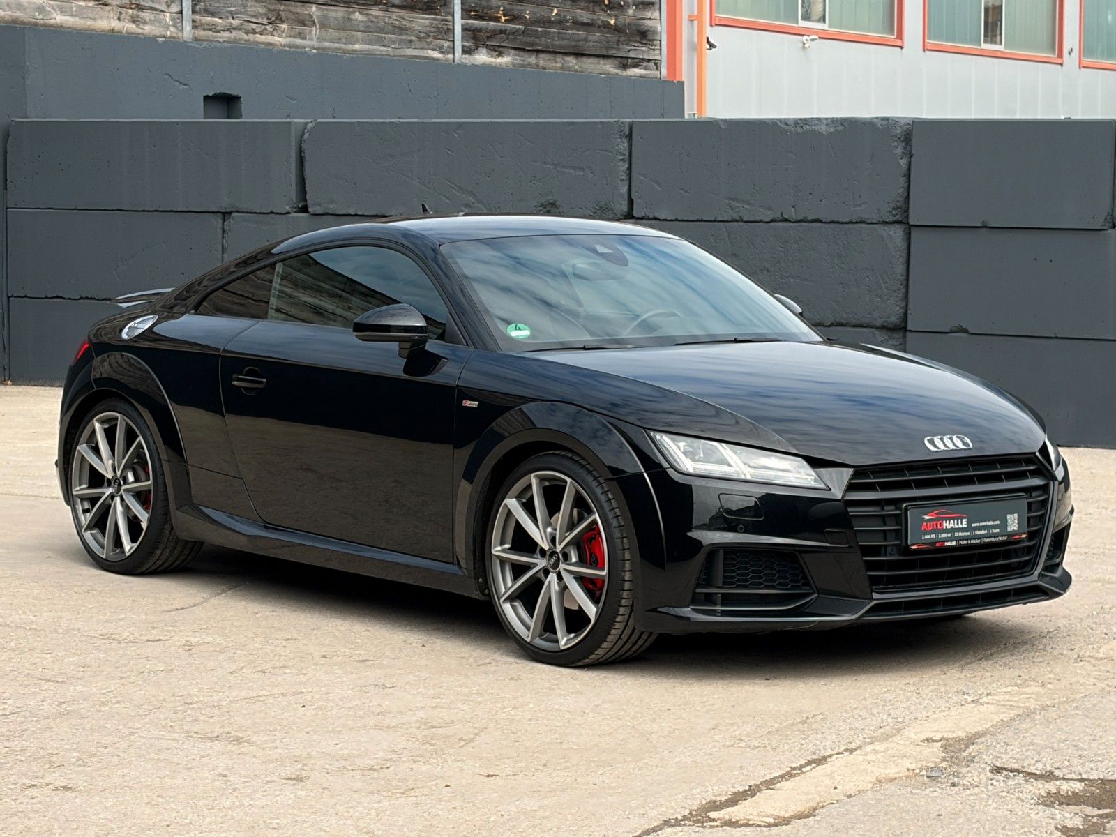 Fahrzeugabbildung Audi TT Coupe 1.8 TFSI S Line B&O CAM Tempomat Leder