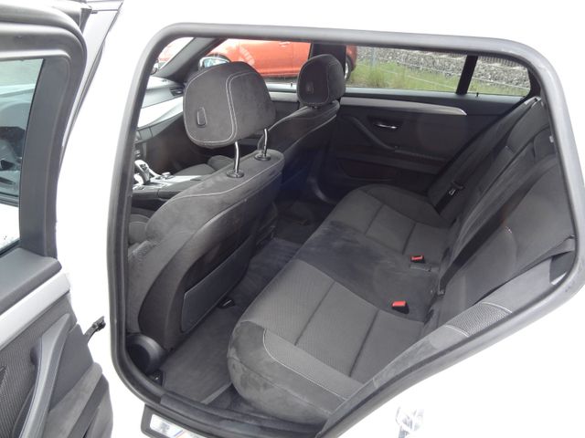 Fahrzeugabbildung BMW 530d xDrive/M-Paket/Euro6/2.Hd/Navi/AHK/
