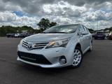 Toyota Avensis Kombi Life 132PS 91813 - gebrauchte Toyota Avensis aus dem Jahr 2013