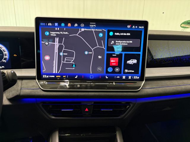 Tayron R-Line 2.0 TDI 4M DSG PANO STNDHZG LED