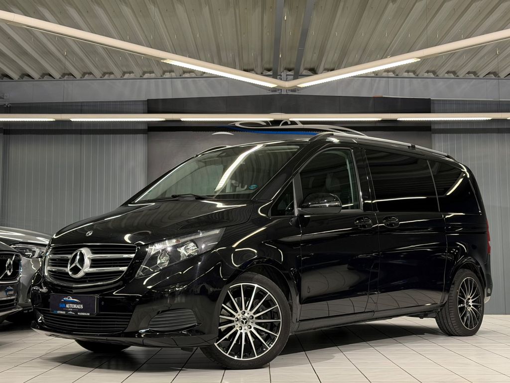 Image of Mercedes-Benz 220