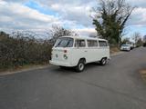 Volkswagen VW T2b  Vollrestaurierter Klassiker - Volkswagen T2 in Bonn
