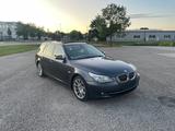 BMW 525i touring -Softclose-Panoramadach-spurhaltea
