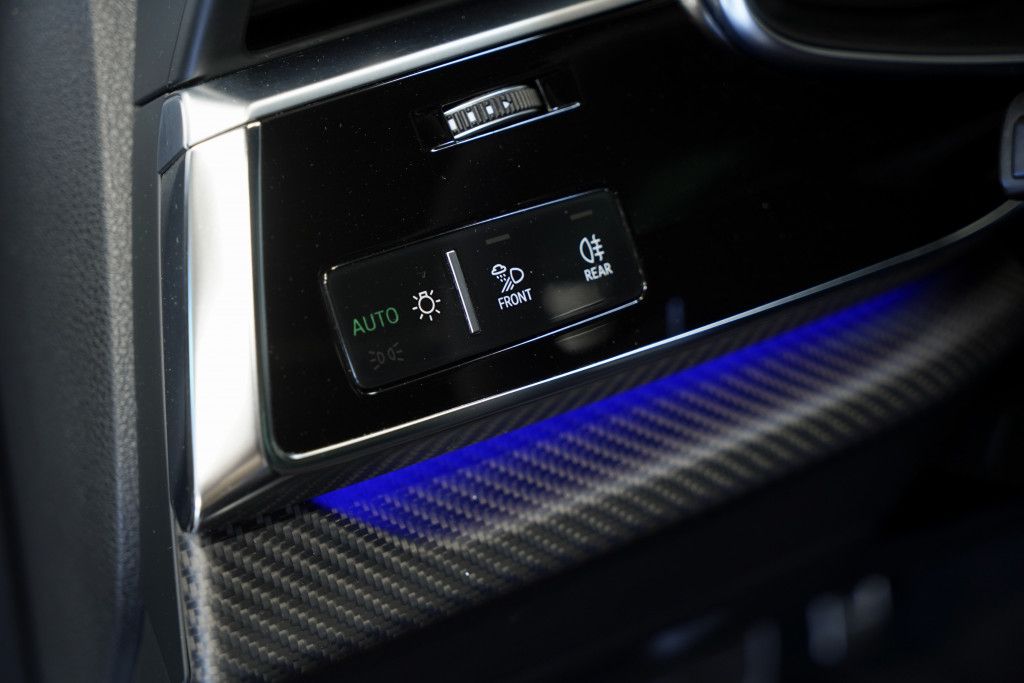 Audi Rsq8