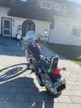 Suzuki VS 800 Intruder, gepflegt, 1. Hand - SUZUKI VS800