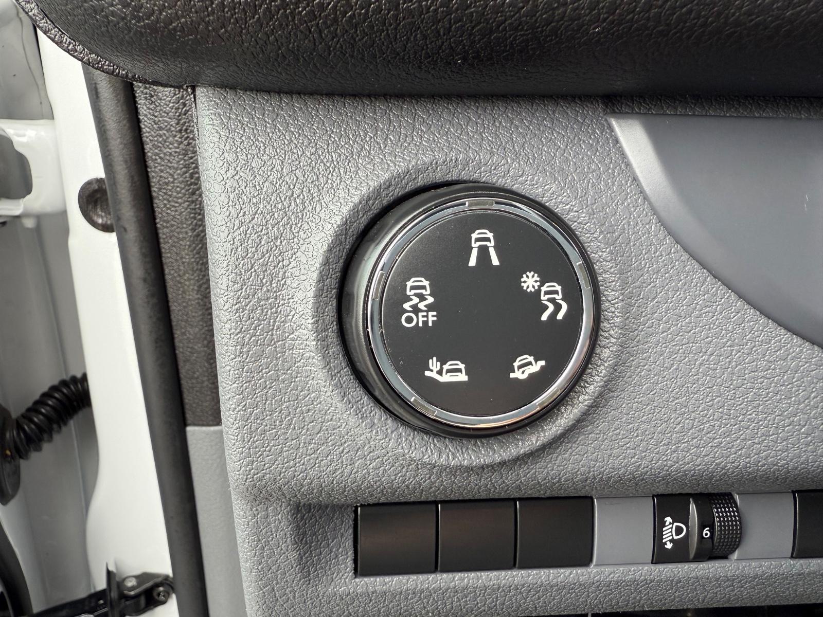 Peugeot Expert 2.0 HDI Premium L2 KLIMA NAVI TEMP AHK