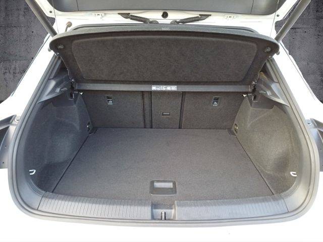 T-Roc 1.5 TSI Sport DSG/ACC/SHZ/KLIMA/AHK/NAVI/L