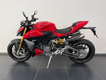 Ducati Streetfighter V2S