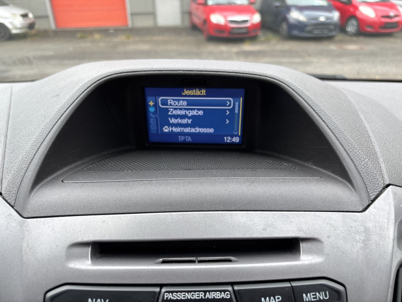 Fahrzeugabbildung Ford Tourneo Custom 310 L2 Trend-8Si-NAVI-KAMERA-AHK-