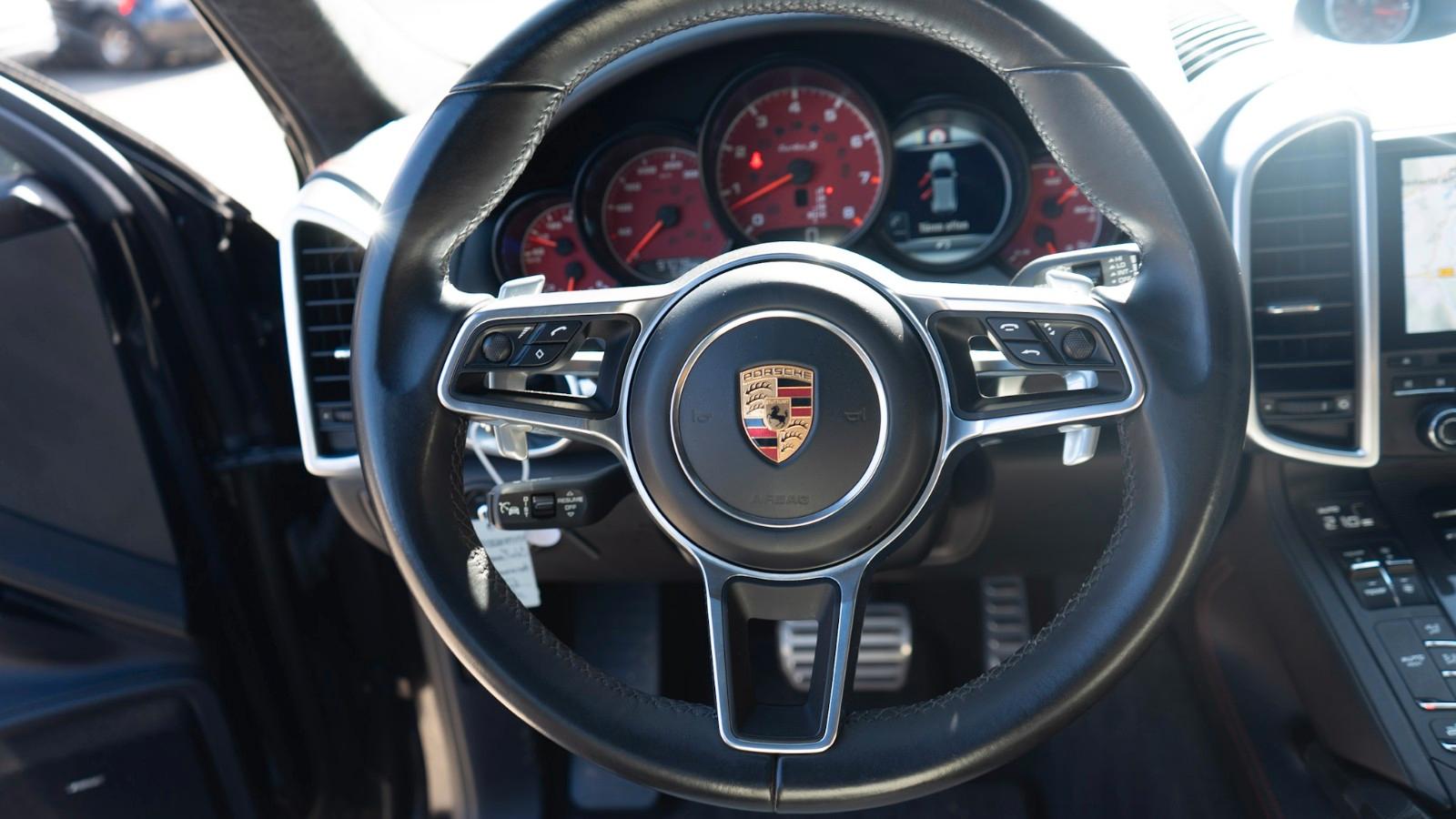 Porsche Cayenne Turbo S 21" Panorama PCCB