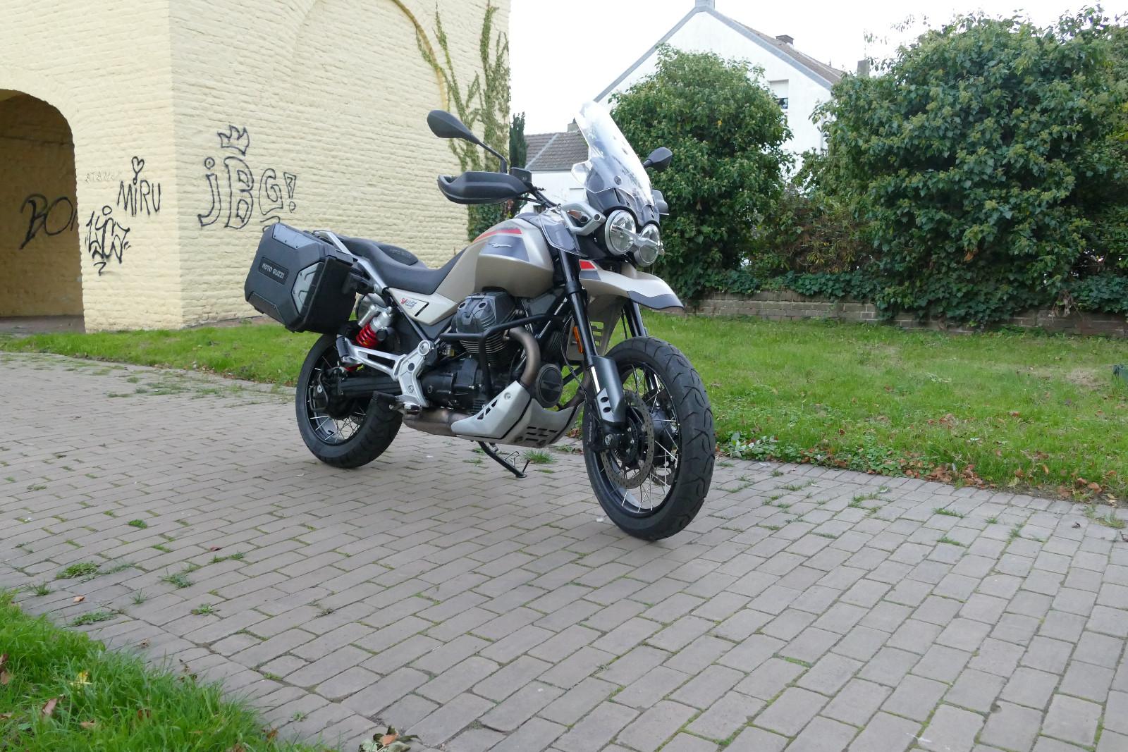 Moto Guzzi V 85 Travel E5+ Modell