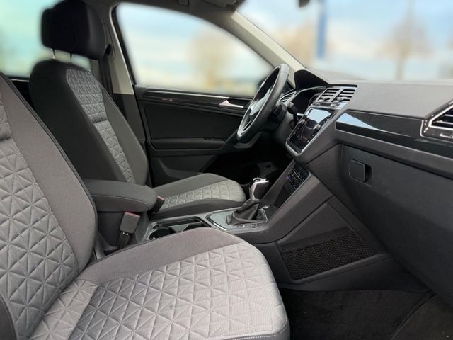 Tiguan Life 1.5 TSI Navi 360 Kamera ACC CarPlay