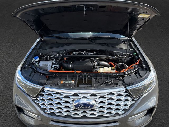 Ford Explorer Platinum Plug-in-Hybrid 4x4 7-Sitzer