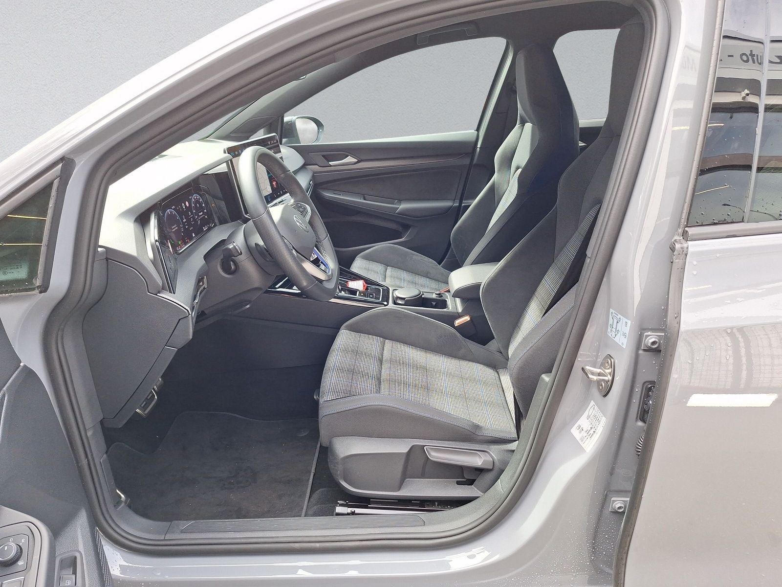 Volkswagen Golf VIII eHybrid DSG GTE AHK Navi Kamera HUD foto 5