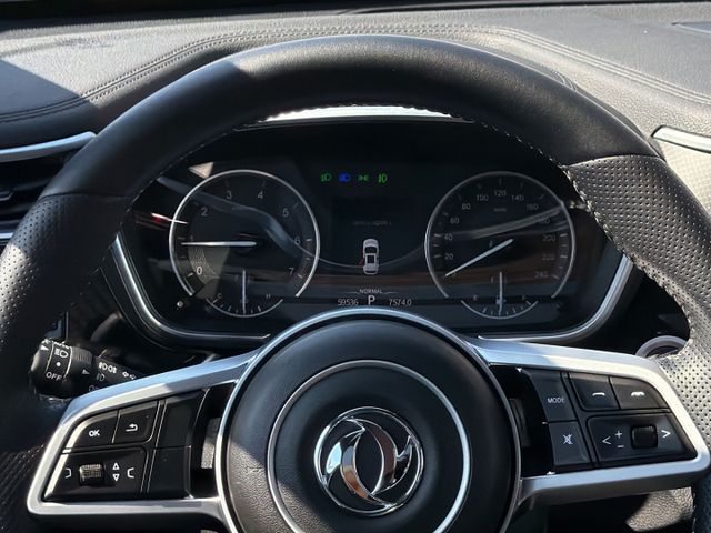 DFSK Fengon 5 Metallic+Sonnendach+Navi+Automatik+ZV