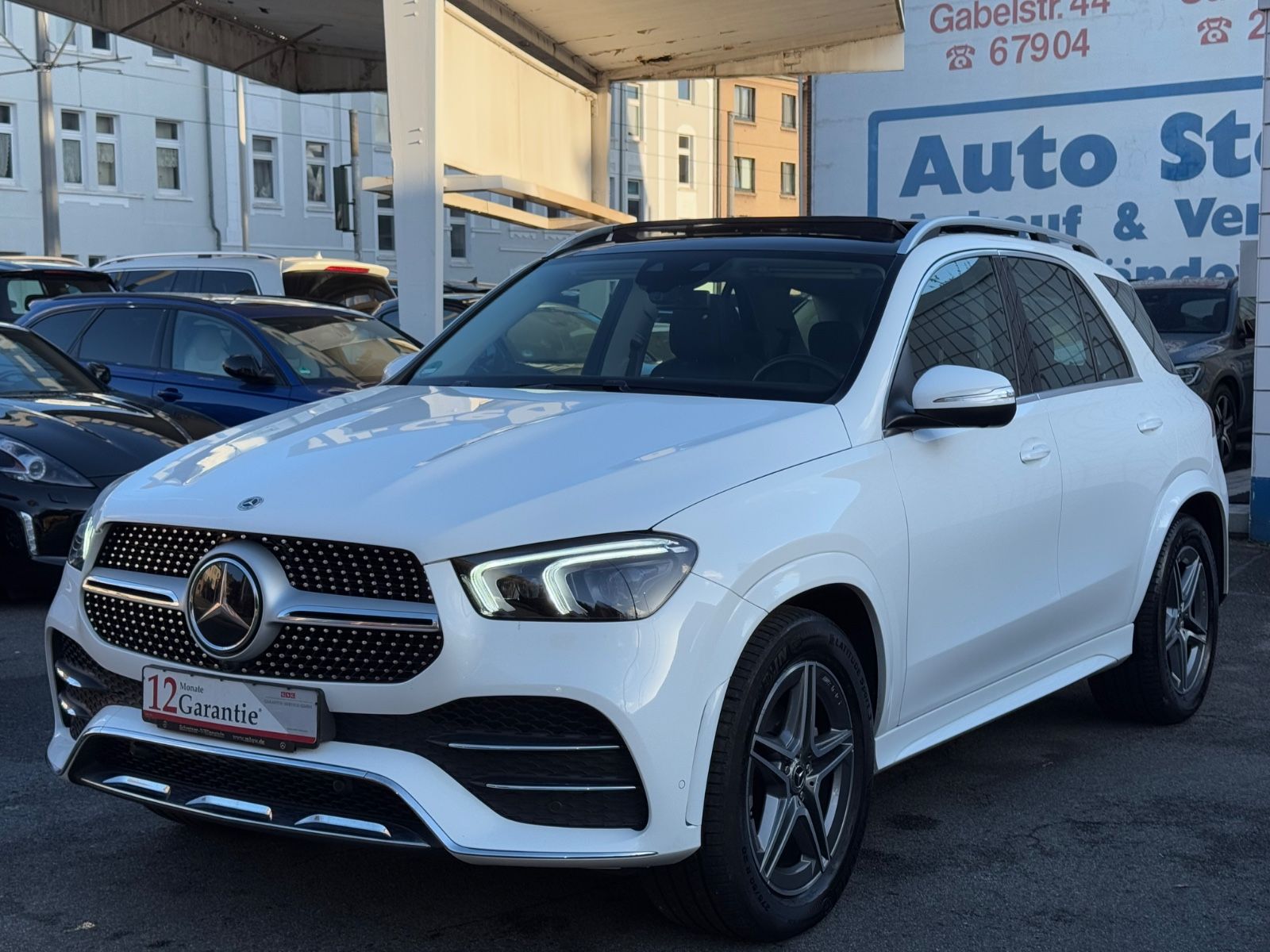 MERCEDES-BENZ GLE 300 d 4Matic AMG-LINE,PANORAMA,UNFALLFREI