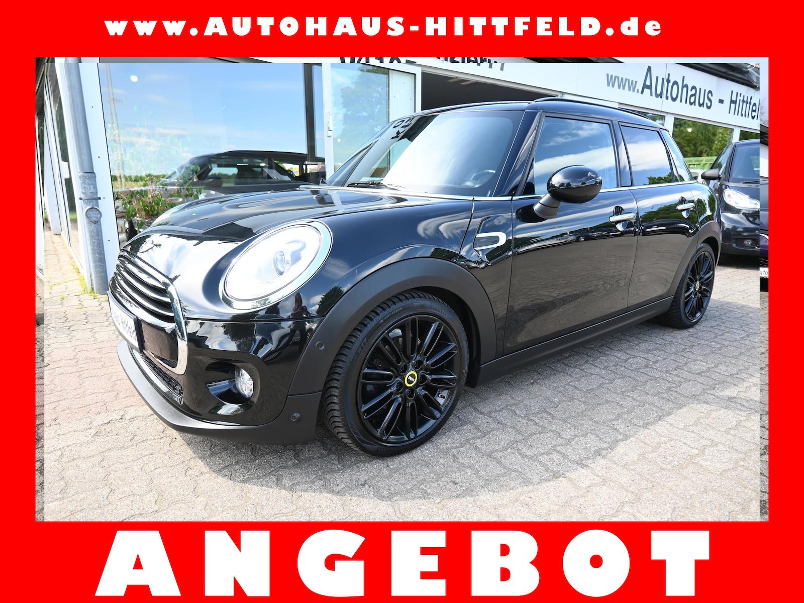 MINI Cooper 5-Türer Aut Navi Leder LED PDC 17erAlus