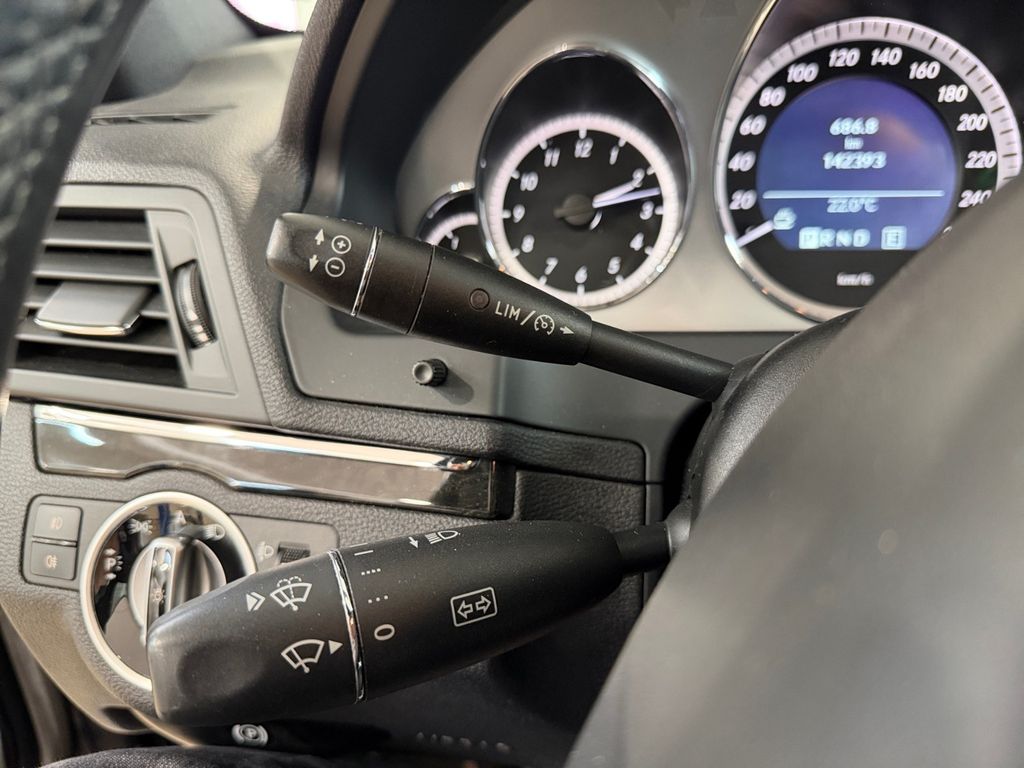 Mercedes-Benz E 220 - Bild 21