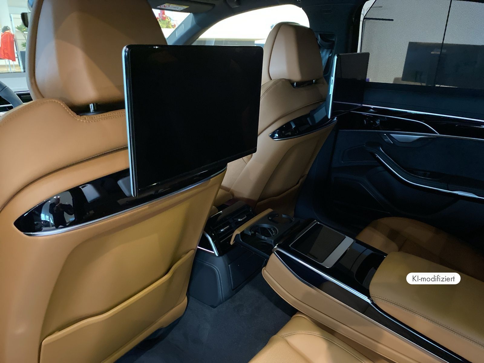 Audi S8 - Bild 18