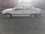 Opel Kadett E Stufenheck - gebrauchte Opel Kadett aus dem Jahr 1990
