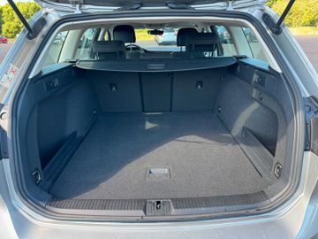 Volkswagen Passat Variant - 12