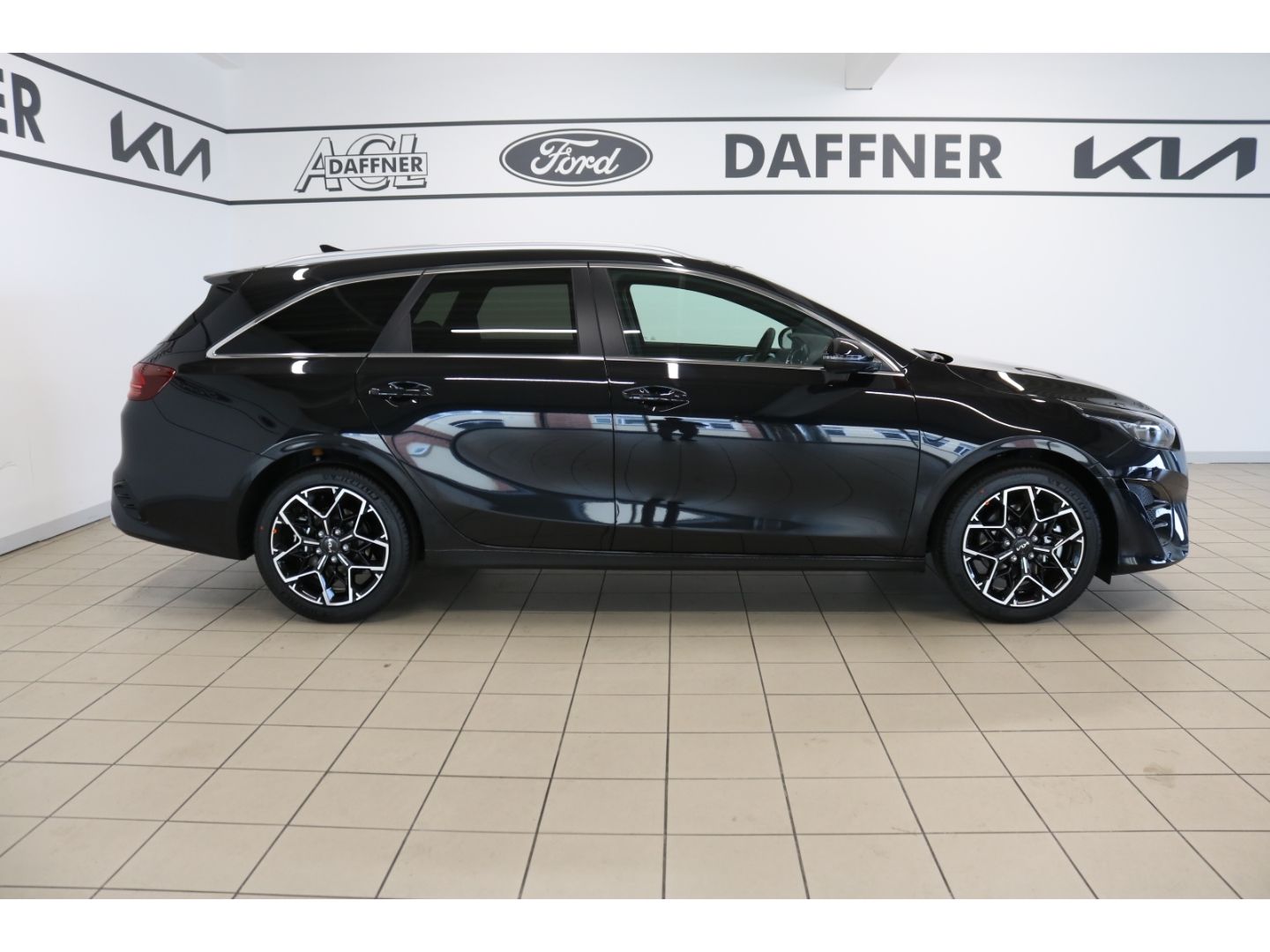 Fahrzeugabbildung Kia Ceed_sw Sportswagon GT Line 1.5 T-GDI EU6e